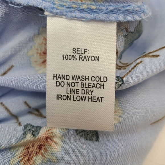 Lulus Dondi She's So Sweet Light Blue Floral Print Tie-Front Rayon Romper XS - Picture 12 of 15